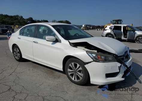 2015 Honda Accord Lx z USA, uszkodzony, nr VIN 1HGCR2F30FA065256
